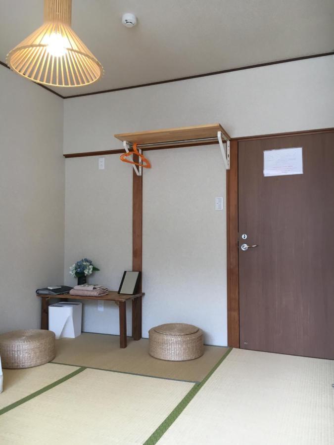 Guesthouse Hakuka Kanazawa Bagian luar foto